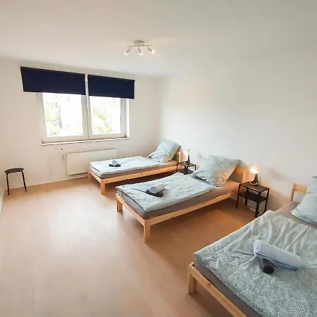 Homes Of Ruhr - Monteurwohnung Stulle Duisburg